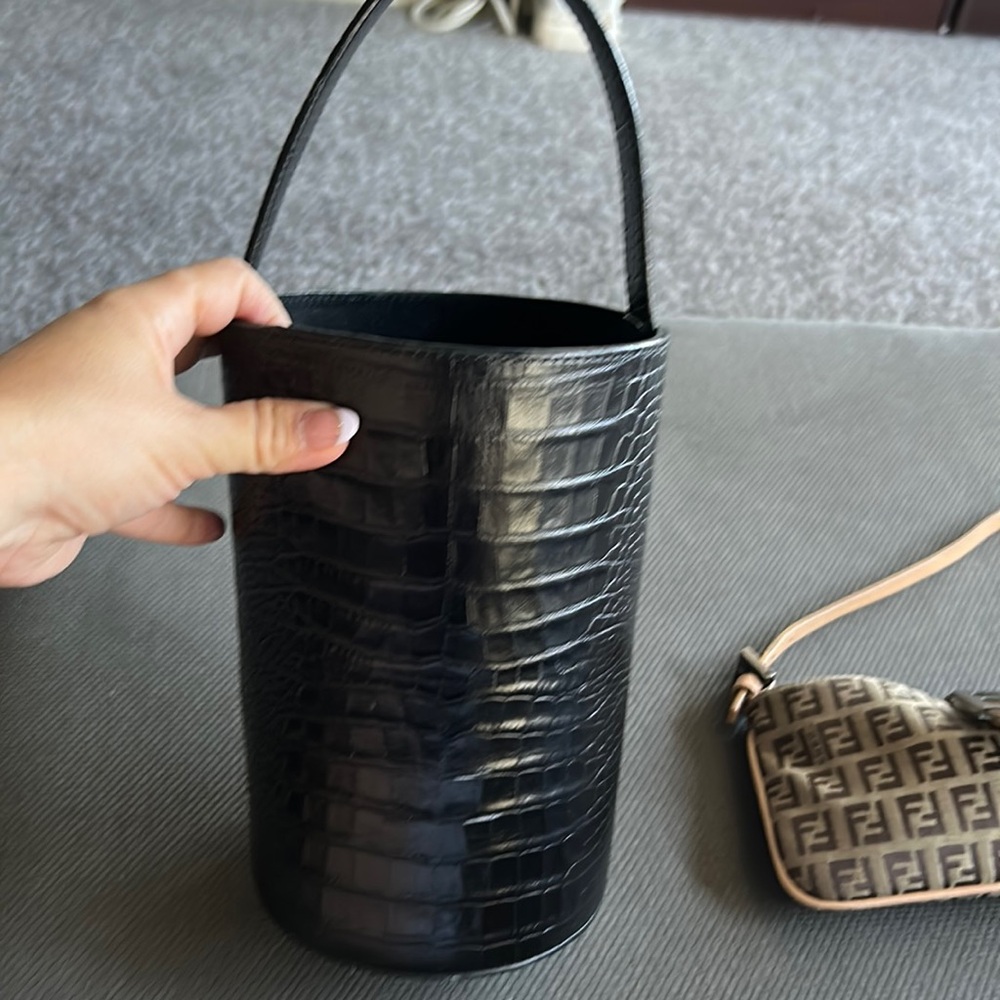 Marais USA bucket bag excellent condition preloved